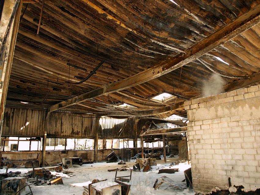 Feuer Halle Siegburg Gewerbegebiet Zange P065.JPG